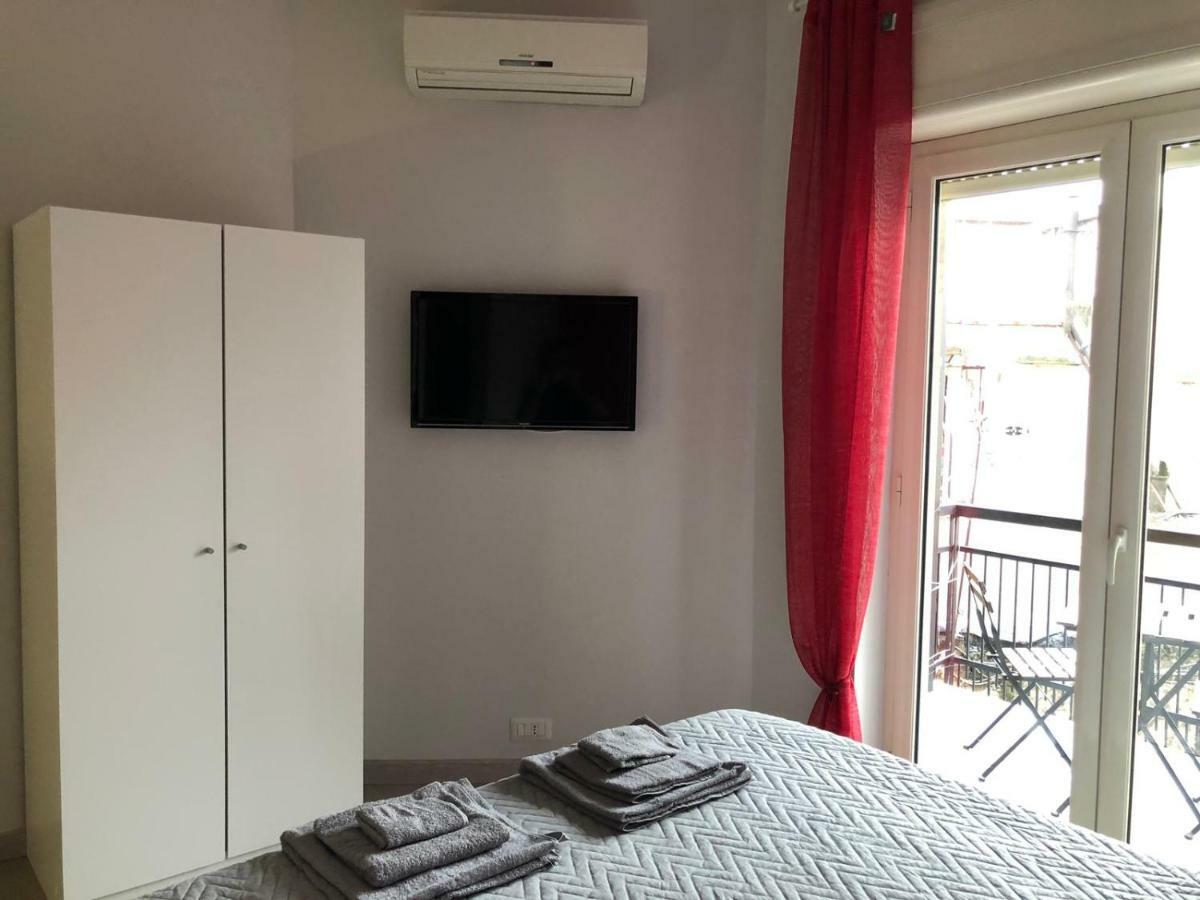EasyhomeinNapoli Eksteriør bilde